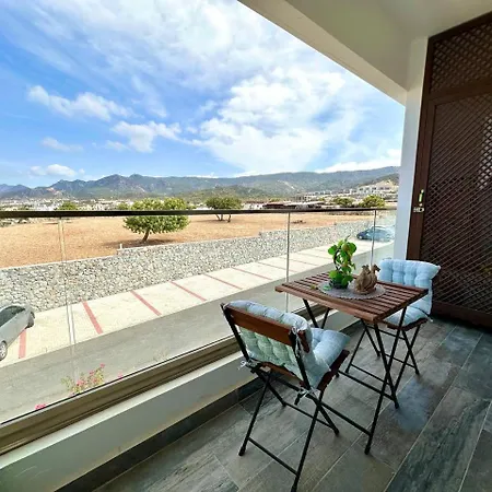 Appartement The Olive Beachfront &
