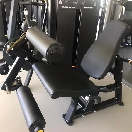 The Olive Beachfront & شقة *