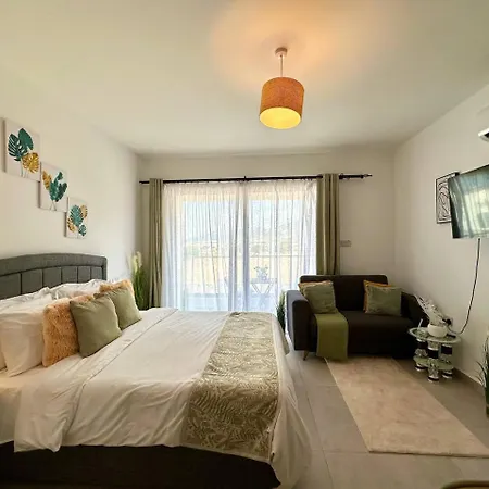 דירה The Olive Beachfront & Kalogrea