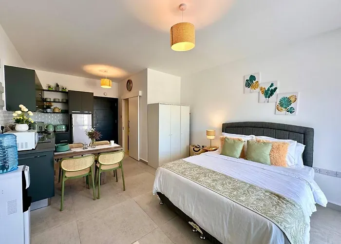 Lejlighed The Olive Beachfront & *