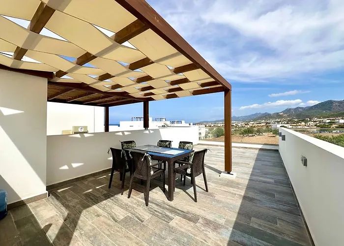 Lägenhet The Olive Beachfront & *